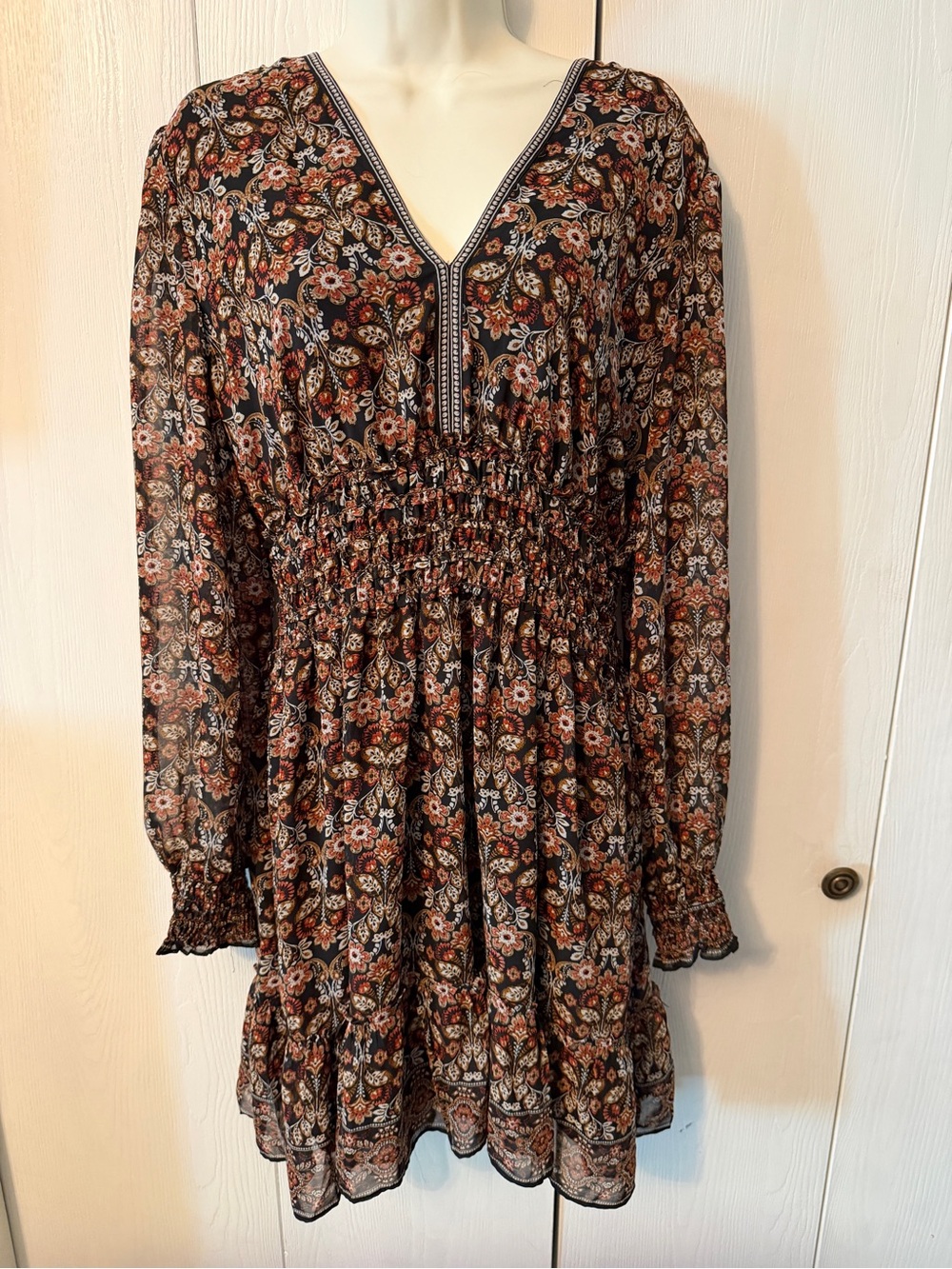 Floral Smocked Waist Long Sleeve Dress